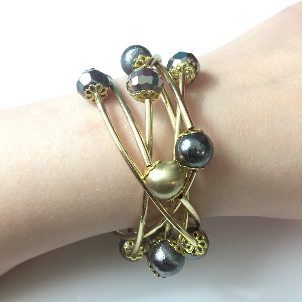 New York and Company Beaded Stretch Bracelet NWT
